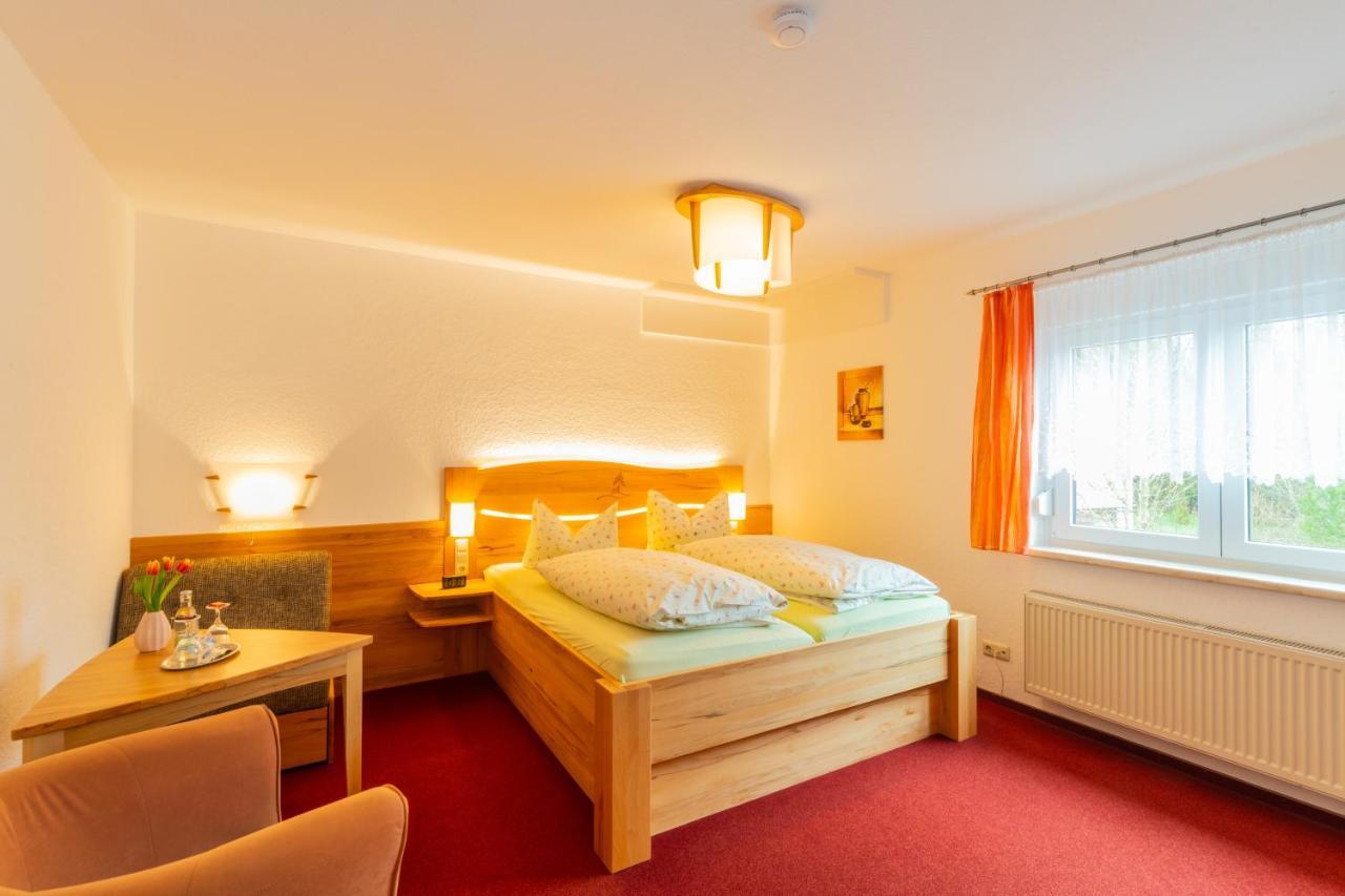Rennsteighotel Gruener Baum Schmiedefeld am Rennsteig Luaran gambar